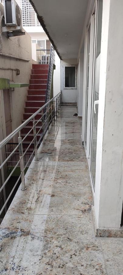 Rvr Abode -Private Rooms Bangalore Ngoại thất bức ảnh